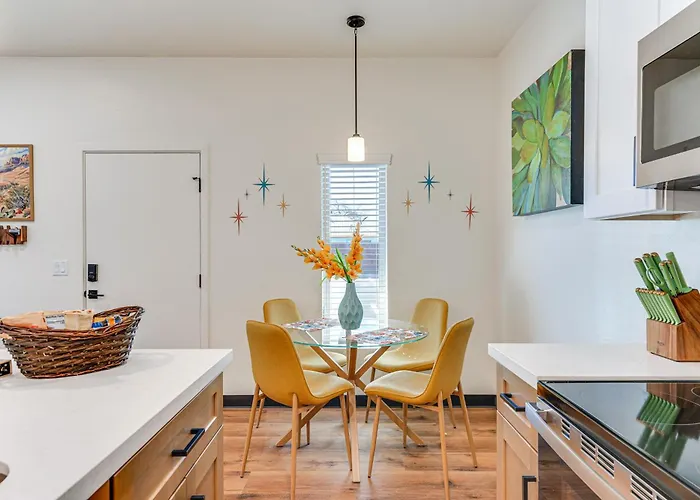 Newly Finished, High-end Near Tucson's Best!