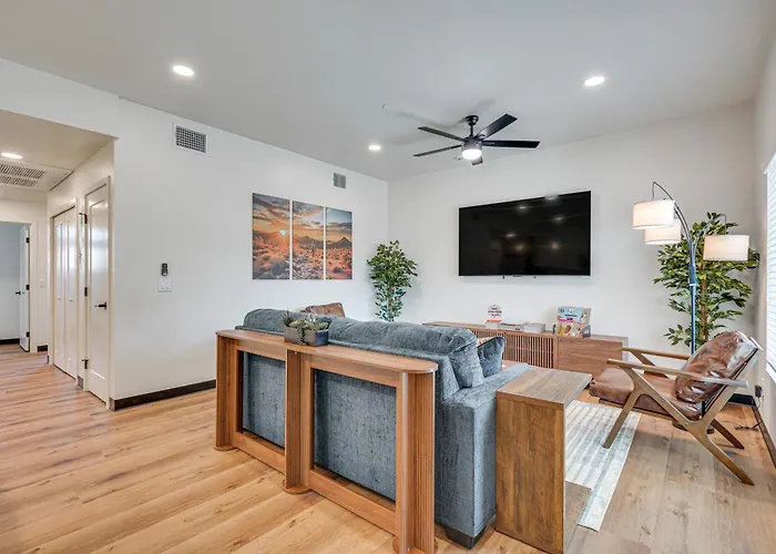 Holiday home Newly Finished, High-end Near Tucson's Best! *