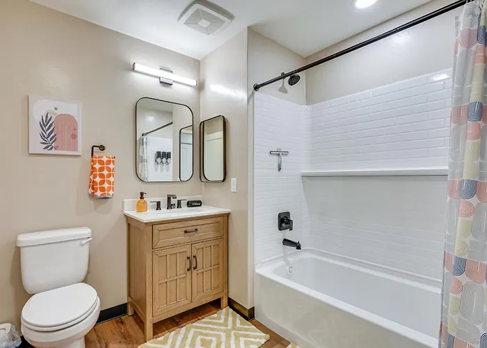 Newly Finished, High-end Near Tucson's Best! *
